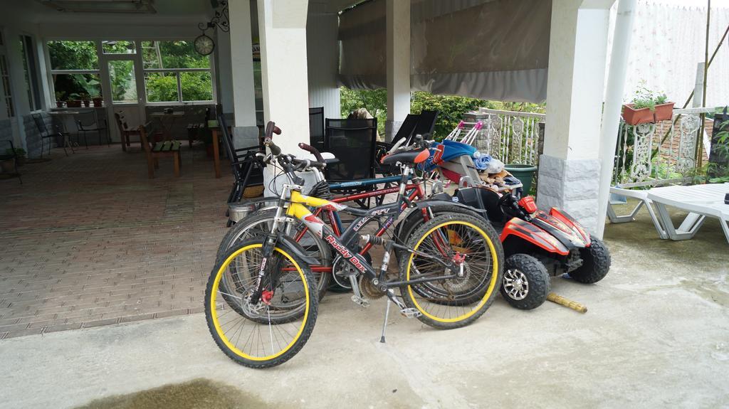 Tj Guest House Makhinjauri Bagian luar foto