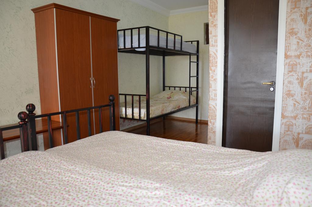Tj Guest House Makhinjauri Bagian luar foto